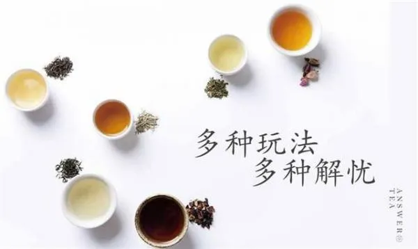 Cups of brewed tea